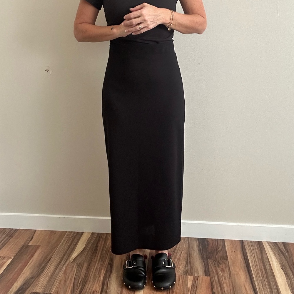 Chic Black Maxi Skirt